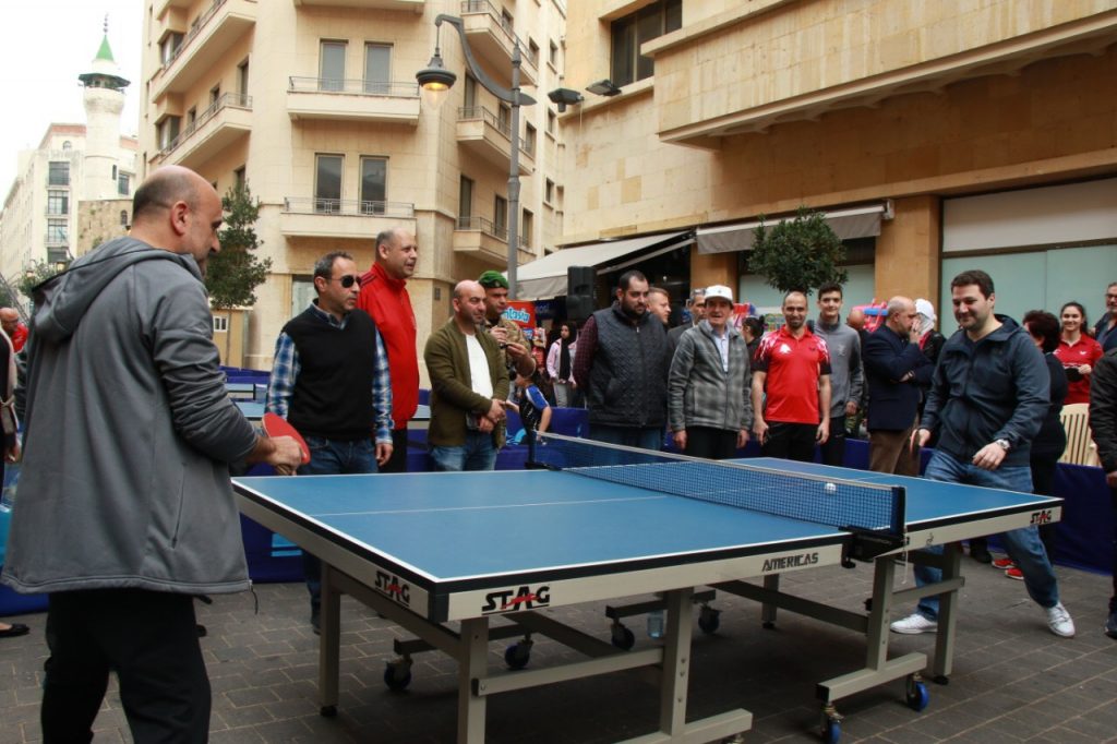 نواب وسفراء يشاركون ب “يوم كرة الطاولة” في ساحة النجمة