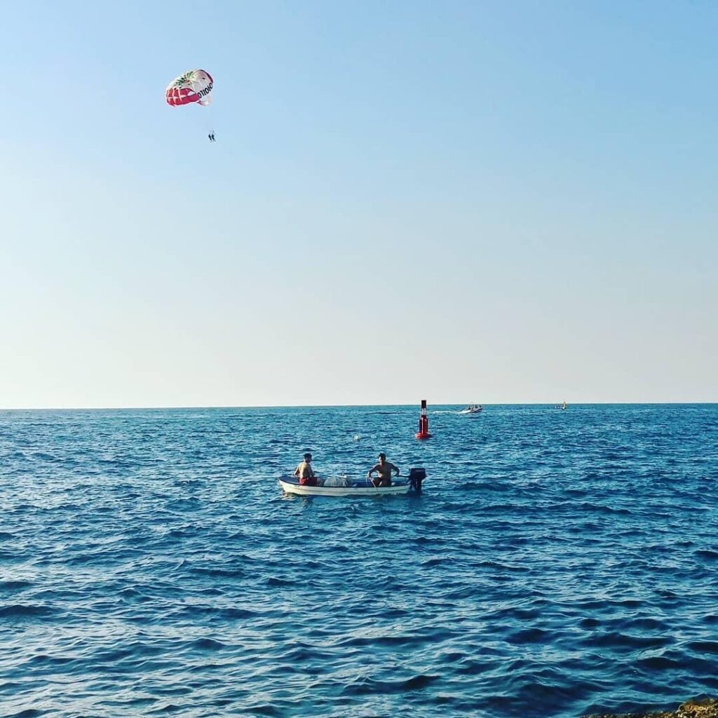 موجة حر تشرينية سابعة