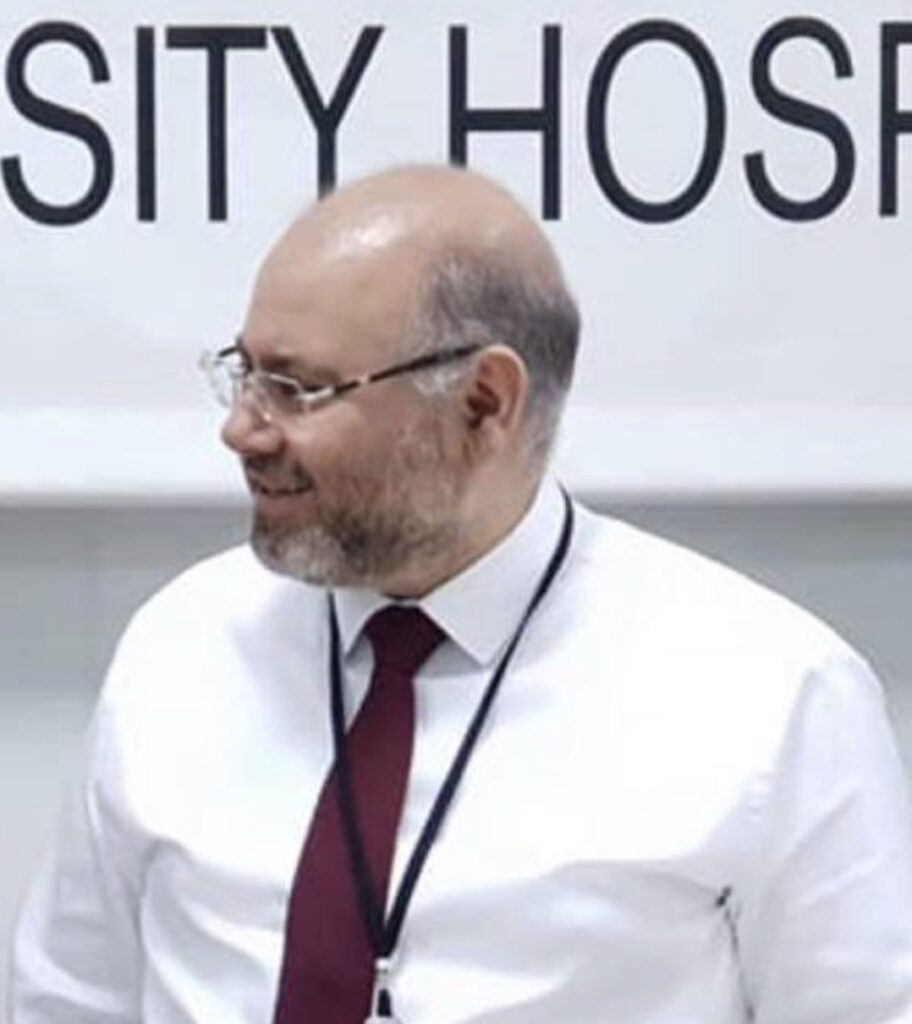 الأبيض: مئات الآلاف من جرعات استرازينيكا إلى لبنان