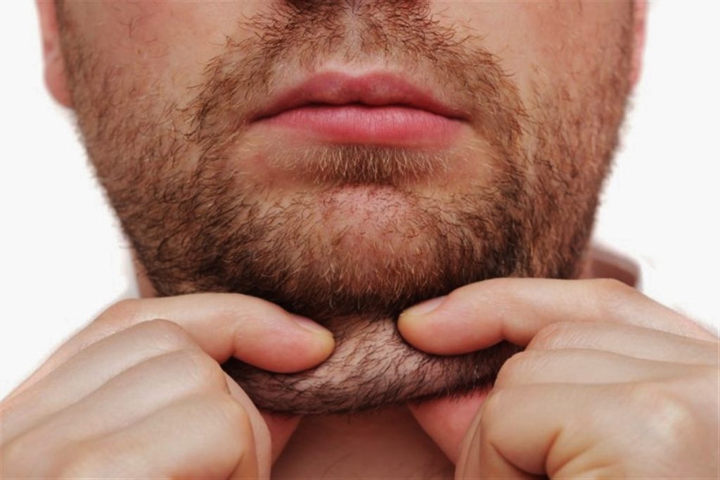 الذقن المزدوجة مشكلة تؤرق الكثيرين .. وحلول مقترحة !