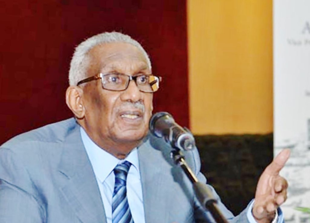 جنبلاط معزياً أمير الكويت بالخطيب: مسيرته تحفل بالمواقف والمحطات النضالية