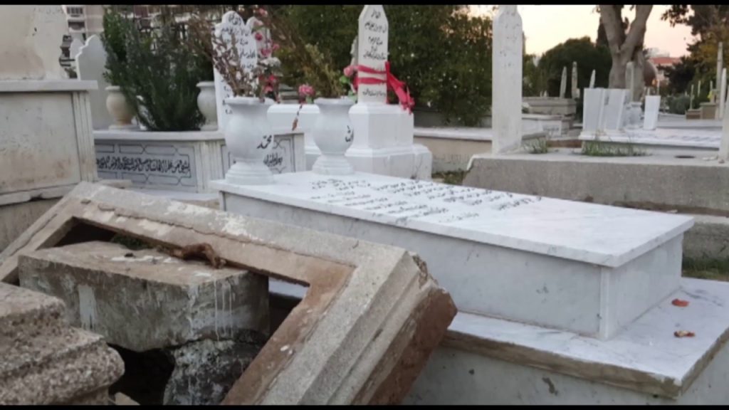 حتى الموت في لبنان صار مكلفاً.. وبالدولار