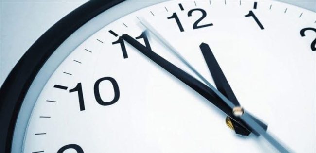 لبنان يبدأ التوقيت الصيفي منتصف الليلة: تقديم الساعة 60 دقيقة