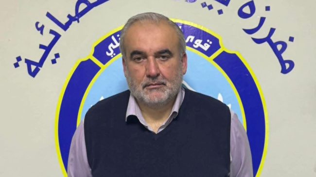 طبيب تجميل وطبيب عظام ومخلص جمركي وابن عميد … رجل بعدة شخصيات …. هل وقعتم ضحيته ؟