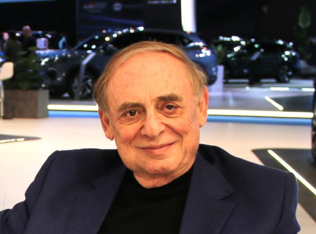 البستاني حذّر من تداعيات الحرب واستنزاف الإقتصاد ودعا إلى خطة طوارئ