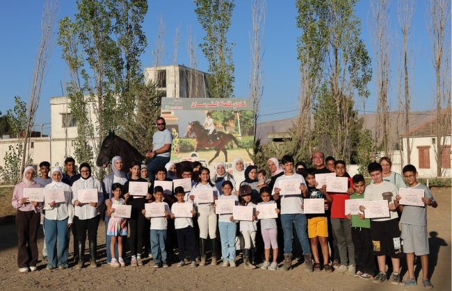 نادي “قلعة الفرسان” يخرج فرسان مرحلة “المشي” ويُتوّج أبطالاً ومساعدين