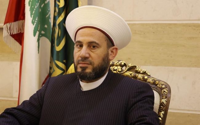 المفتي الغزاوي يتقبل التعازي بوفاة والده اليوم الإثنين في مسجد محمد الأمين